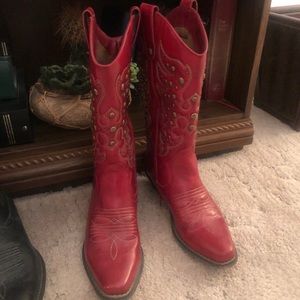 Ladies Justin Red Boors with Embellishments